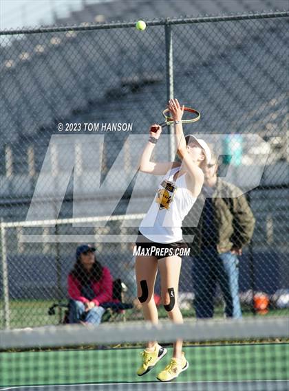 Thumbnail 2 in Longmont vs Thompson Valley (CHSAA 4A Team Dual Round 1) photogallery.