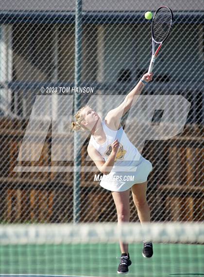 Thumbnail 3 in Longmont vs Thompson Valley (CHSAA 4A Team Dual Round 1) photogallery.