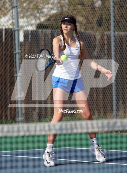 Thumbnail 1 in Longmont vs Thompson Valley (CHSAA 4A Team Dual Round 1) photogallery.