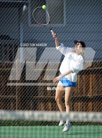 Thumbnail 2 in Longmont vs Thompson Valley (CHSAA 4A Team Dual Round 1) photogallery.