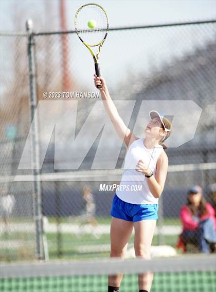 Thumbnail 2 in Longmont vs Thompson Valley (CHSAA 4A Team Dual Round 1) photogallery.