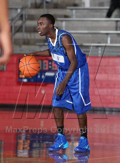 Thumbnail 2 in Plano West vs. Hamilton (Thanksgiving Hoopfest) photogallery.