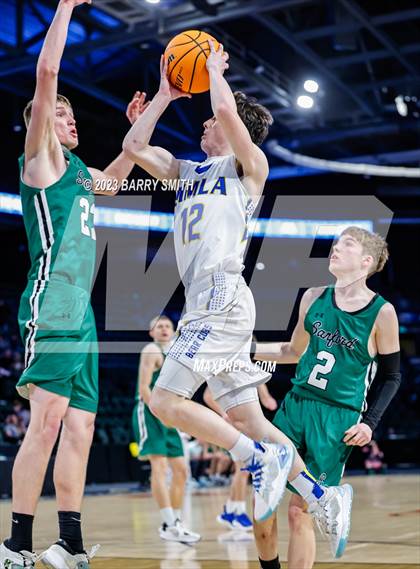 Thumbnail 2 in Sanford vs. Simla (CHSAA 2A Great ) photogallery.