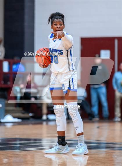 Thumbnail 3 in Rains vs. Broaddus (Tenaha Holiday Hoops) photogallery.