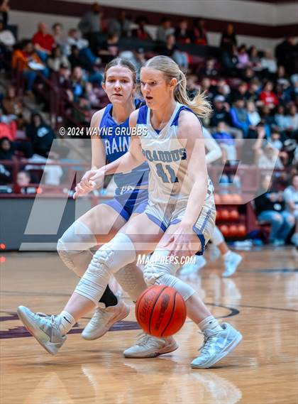 Thumbnail 1 in Rains vs. Broaddus (Tenaha Holiday Hoops) photogallery.