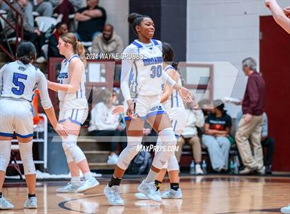 Thumbnail 1 in Rains vs. Broaddus (Tenaha Holiday Hoops) photogallery.