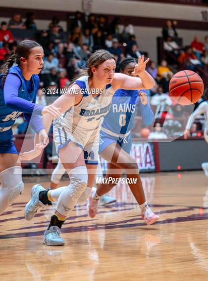 Thumbnail 3 in Rains vs. Broaddus (Tenaha Holiday Hoops) photogallery.