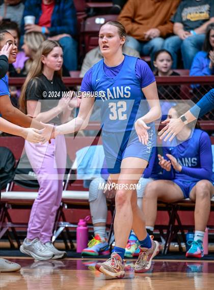 Thumbnail 3 in Rains vs. Broaddus (Tenaha Holiday Hoops) photogallery.