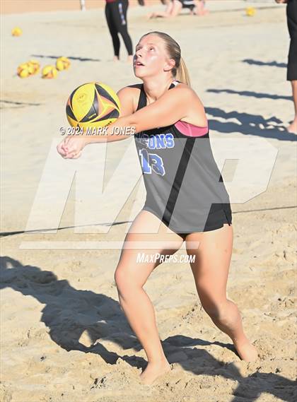 Thumbnail 3 in Fountain Hills vs. Rancho Solano Prep (AIA DII Pairs Round 1 Playoff) photogallery.