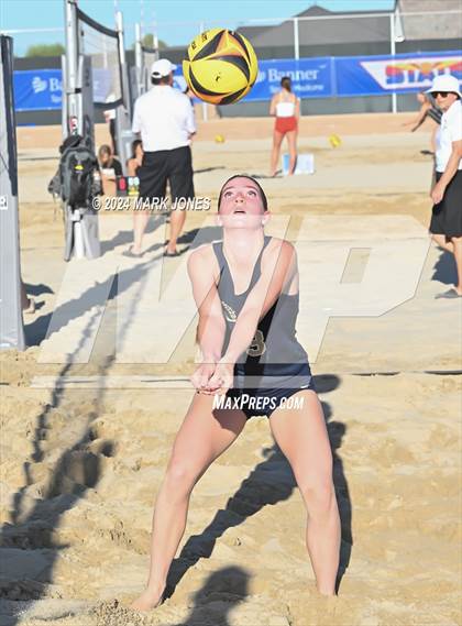 Thumbnail 1 in Fountain Hills vs. Rancho Solano Prep (AIA DII Pairs Round 1 Playoff) photogallery.