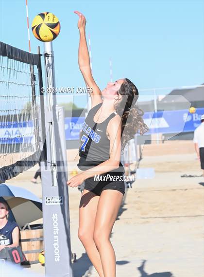 Thumbnail 2 in Fountain Hills vs. Rancho Solano Prep (AIA DII Pairs Round 1 Playoff) photogallery.
