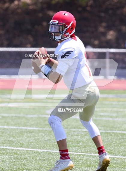 Thumbnail 3 in La Jolla Country Day vs. Mountain Empire (SDFNL Kickoff Classic) photogallery.
