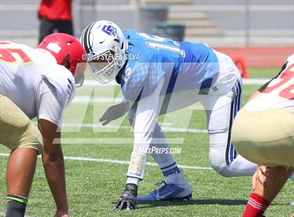 Thumbnail 1 in La Jolla Country Day vs. Mountain Empire (SDFNL Kickoff Classic) photogallery.