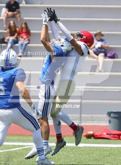 Thumbnail 1 in La Jolla Country Day vs. Mountain Empire (SDFNL Kickoff Classic) photogallery.