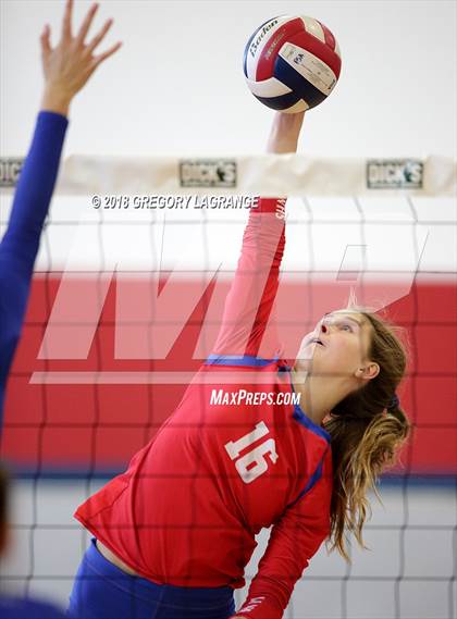 Thumbnail 3 in Westlake vs Hebron photogallery.