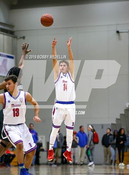 Thumbnail 3 in Stockdale @ Buchanan photogallery.