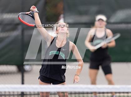 Thumbnail 1 in Green Hope vs Myers Park (NCHSAA 4A Dual Team State Championship) photogallery.