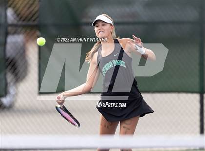 Thumbnail 2 in Green Hope vs Myers Park (NCHSAA 4A Dual Team State Championship) photogallery.