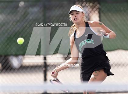 Thumbnail 3 in Green Hope vs Myers Park (NCHSAA 4A Dual Team State Championship) photogallery.