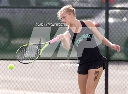 Thumbnail 2 in Green Hope vs Myers Park (NCHSAA 4A Dual Team State Championship) photogallery.