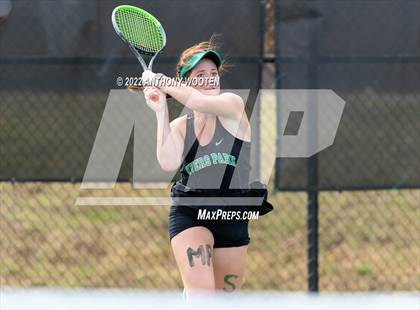 Thumbnail 1 in Green Hope vs Myers Park (NCHSAA 4A Dual Team State Championship) photogallery.