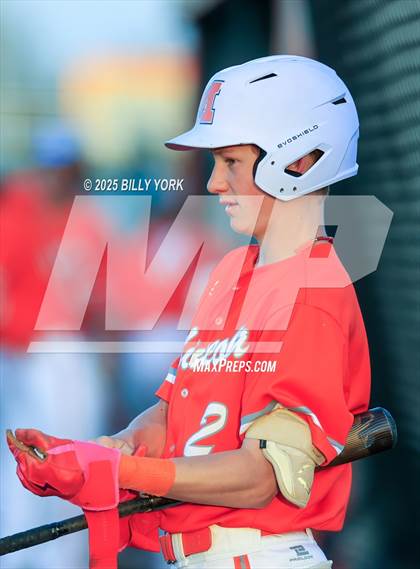 Thumbnail 3 in Grand Saline vs Mineola photogallery.