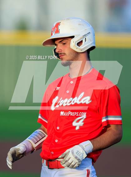 Thumbnail 3 in Grand Saline vs Mineola photogallery.