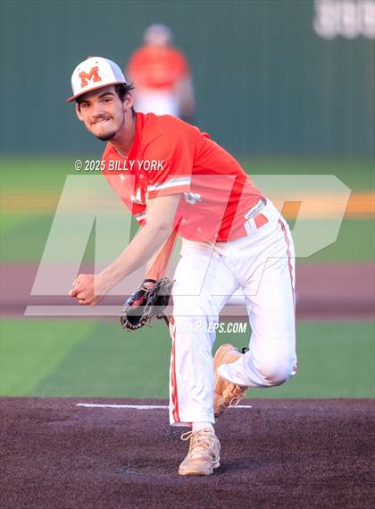 Thumbnail 2 in Grand Saline vs Mineola photogallery.