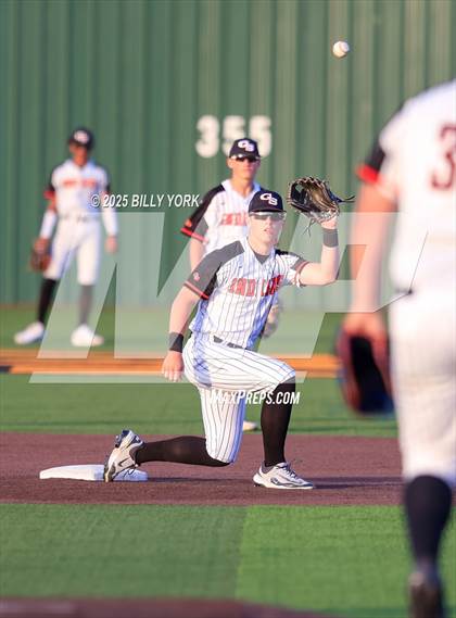 Thumbnail 3 in Grand Saline vs Mineola photogallery.