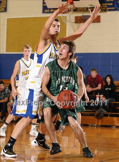 Thumbnail 2 in Princeton vs. Maxwell (Irene Wells Memorial Invitational) photogallery.