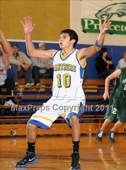 Thumbnail 2 in Princeton vs. Maxwell (Irene Wells Memorial Invitational) photogallery.