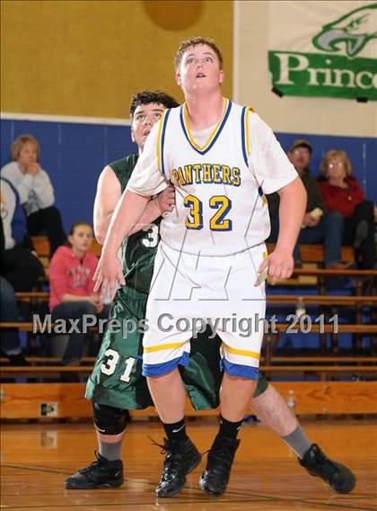 Thumbnail 2 in Princeton vs. Maxwell (Irene Wells Memorial Invitational) photogallery.