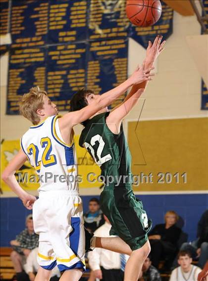 Thumbnail 2 in Princeton vs. Maxwell (Irene Wells Memorial Invitational) photogallery.