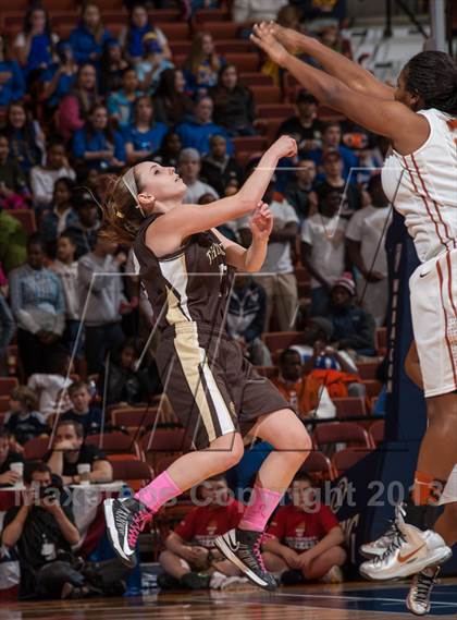 Thumbnail 2 in Capital Prep vs. Thomaston (CIAC Class S Final) photogallery.