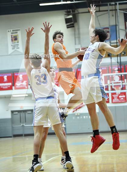Thumbnail 1 in Sullivan Central @ Sullivan South photogallery.