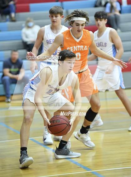 Thumbnail 3 in Sullivan Central @ Sullivan South photogallery.
