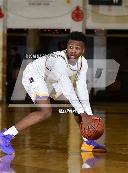 Thumbnail 1 in St. Joseph Notre Dame vs. Archbishop Riordan (65th Gridley Invitational) photogallery.
