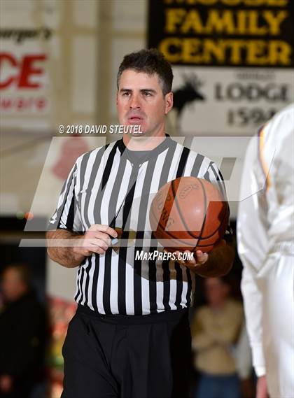 Thumbnail 1 in St. Joseph Notre Dame vs. Archbishop Riordan (65th Gridley Invitational) photogallery.