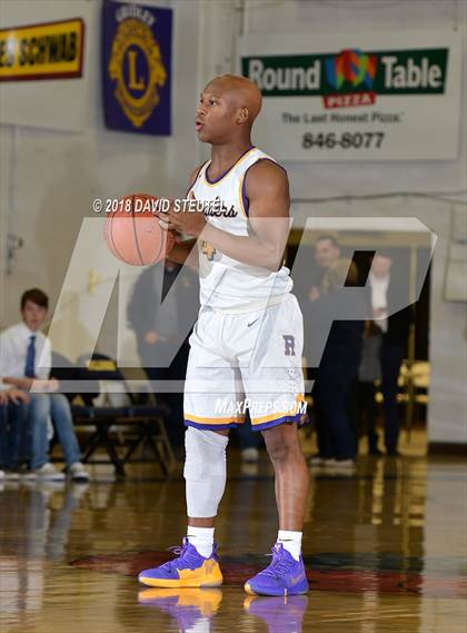 Thumbnail 3 in St. Joseph Notre Dame vs. Archbishop Riordan (65th Gridley Invitational) photogallery.