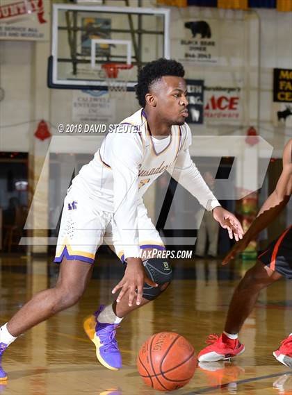 Thumbnail 2 in St. Joseph Notre Dame vs. Archbishop Riordan (65th Gridley Invitational) photogallery.