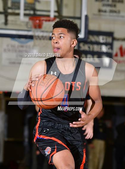 Thumbnail 3 in St. Joseph Notre Dame vs. Archbishop Riordan (65th Gridley Invitational) photogallery.
