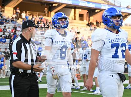 Thumbnail 3 in Barbers Hill vs. Anderson (UIL 5A D1 Football Area Championship) photogallery.
