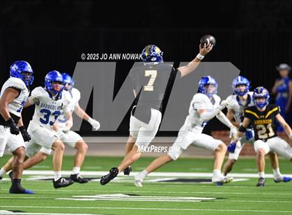 Thumbnail 1 in Barbers Hill vs. Anderson (UIL 5A D1 Football Area Championship) photogallery.