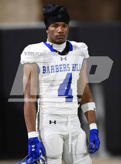Thumbnail 1 in Barbers Hill vs. Anderson (UIL 5A D1 Football Area Championship) photogallery.