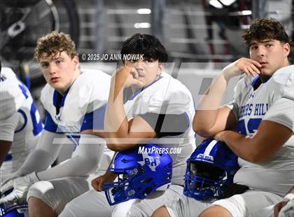 Thumbnail 2 in Barbers Hill vs. Anderson (UIL 5A D1 Football Area Championship) photogallery.