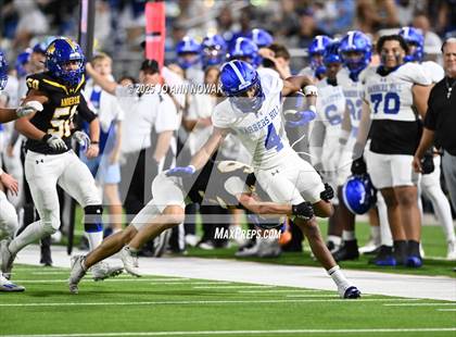 Thumbnail 2 in Barbers Hill vs. Anderson (UIL 5A D1 Football Area Championship) photogallery.
