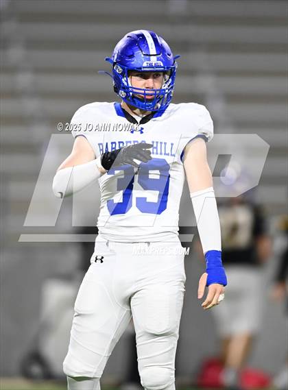 Thumbnail 2 in Barbers Hill vs. Anderson (UIL 5A D1 Football Area Championship) photogallery.