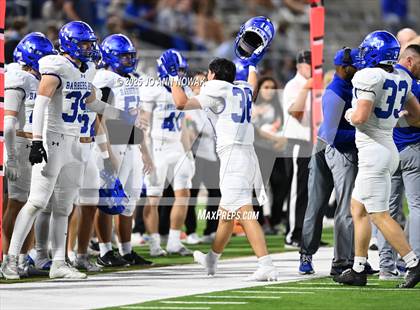 Thumbnail 3 in Barbers Hill vs. Anderson (UIL 5A D1 Football Area Championship) photogallery.