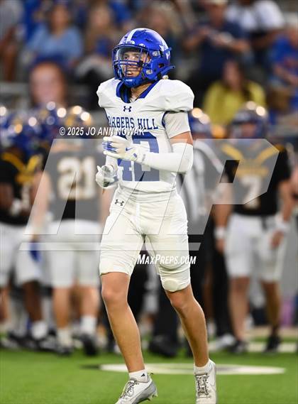 Thumbnail 2 in Barbers Hill vs. Anderson (UIL 5A D1 Football Area Championship) photogallery.