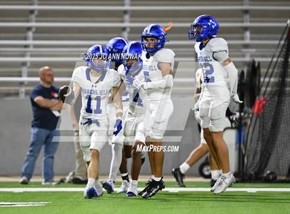 Thumbnail 3 in Barbers Hill vs. Anderson (UIL 5A D1 Football Area Championship) photogallery.